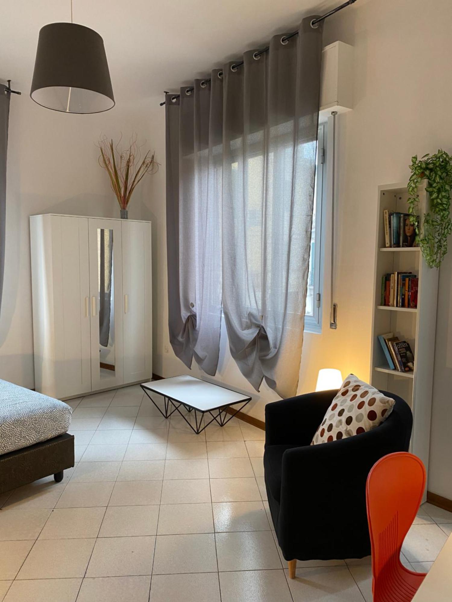 Civico 8 Hotel Prato  Luaran gambar